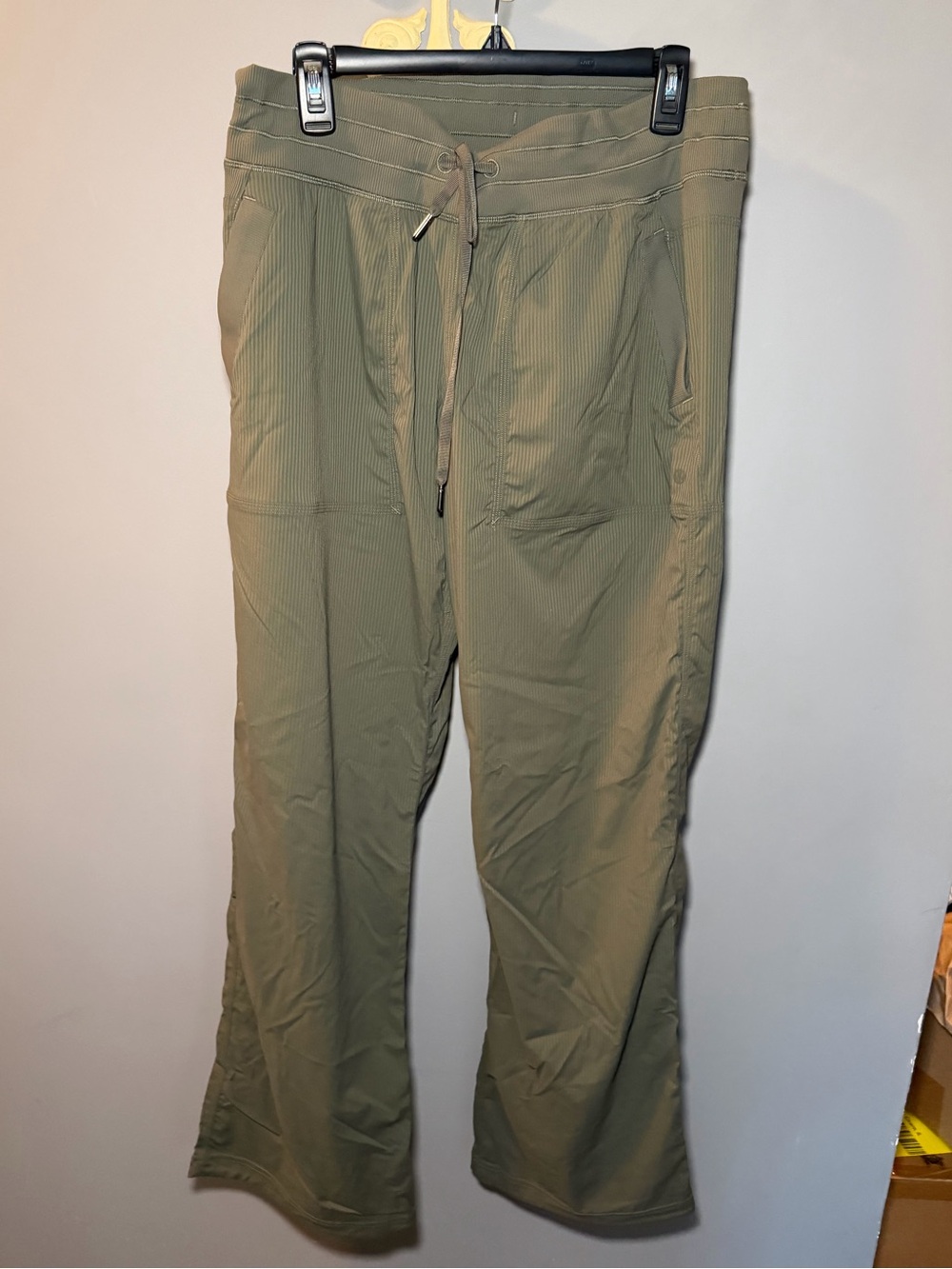 lululemon athletica Olive Drawstring Dance Studio Nylon Athletic Pants NWOT